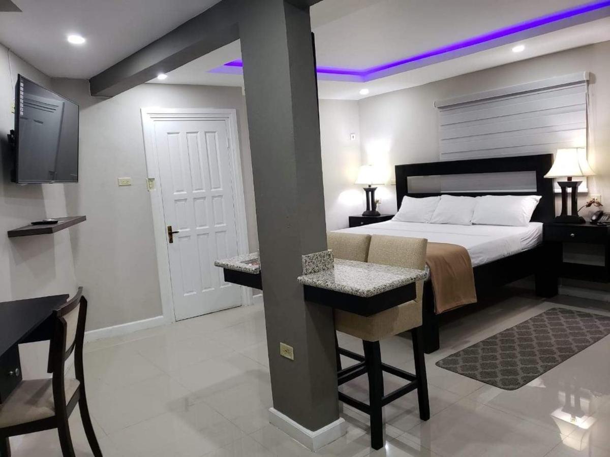 Christar Villas Hotel Kingston Exterior foto